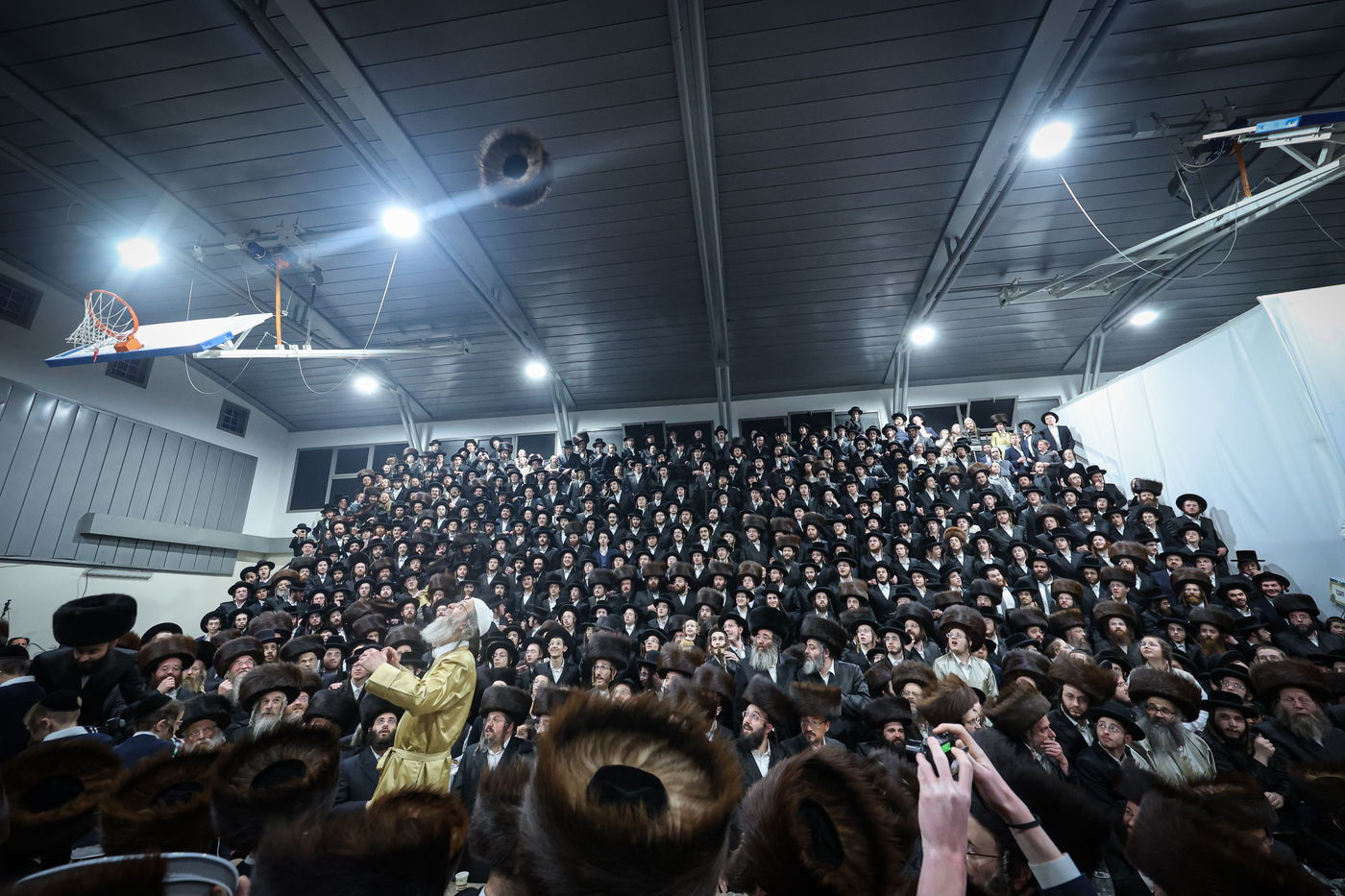 שבת אופריף לבן הגה"צ רבי אלימלך בידרמן