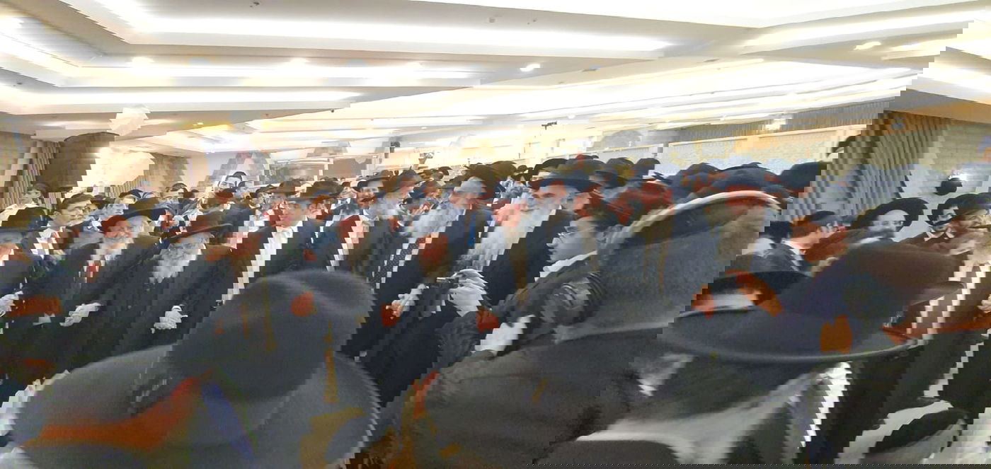 שמחת נישואי נכד הגר"א סאלים עם נכדת הגרש"י זעפראני 