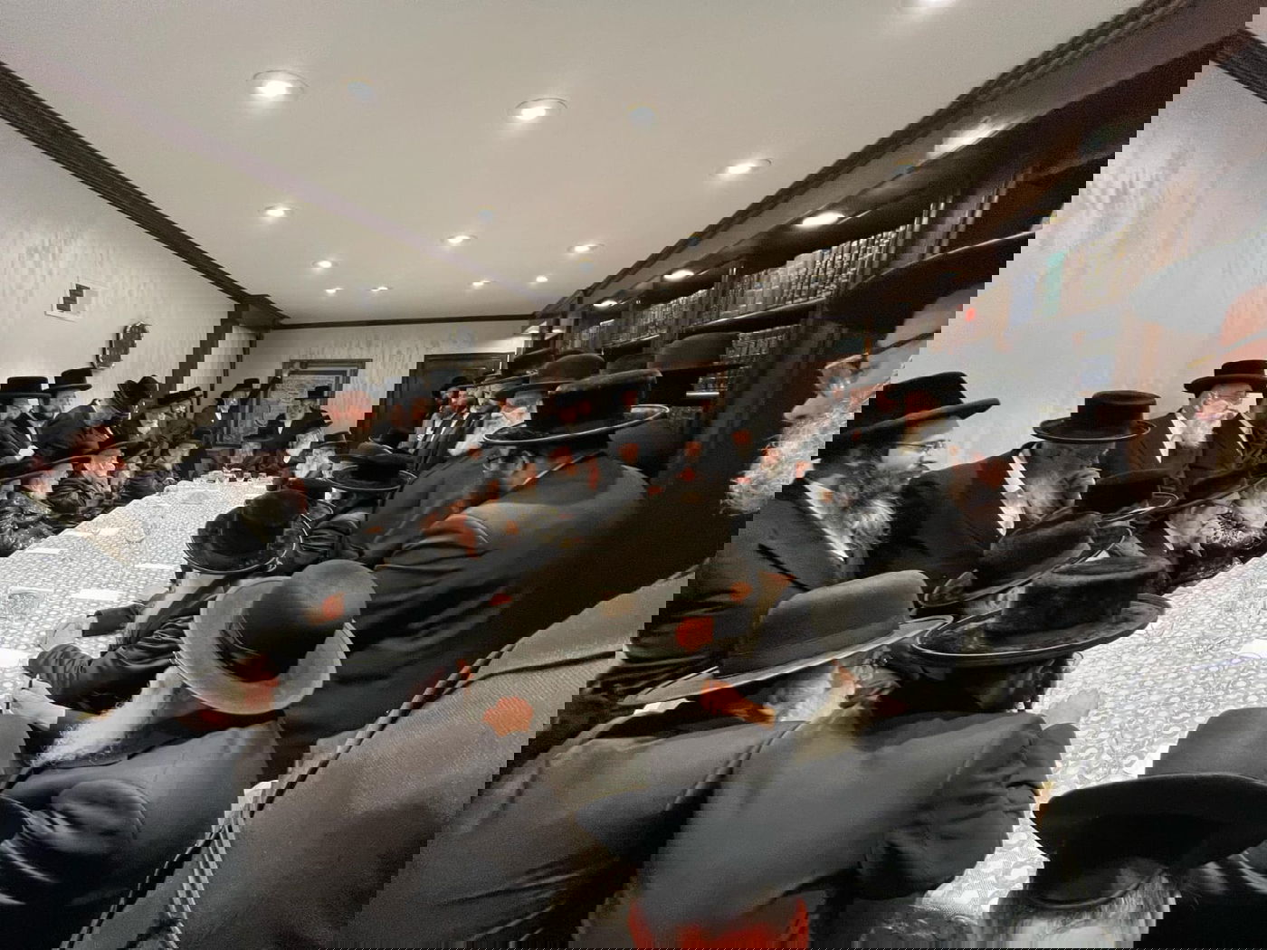 אסיפת האדמורי"ם להצלת ילדי כת לב טהור