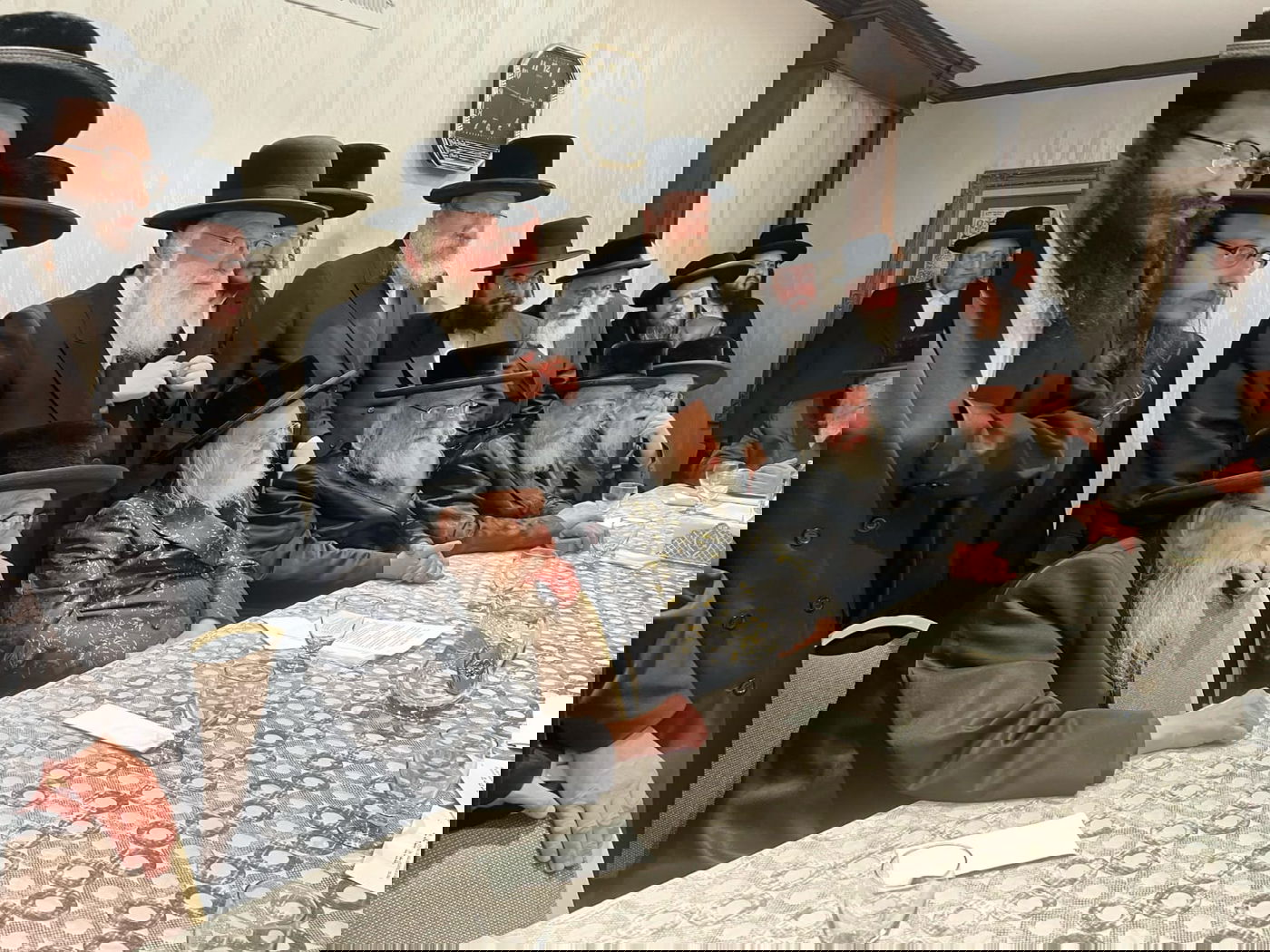 אסיפת האדמורי"ם להצלת ילדי כת לב טהור