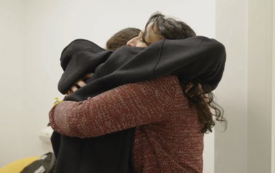 המפגש המרגש של רומי עם אימה, אחרי השחרור