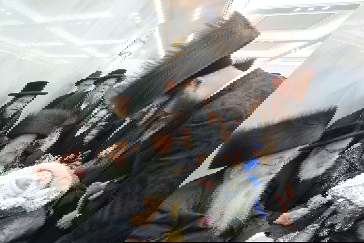 פדיון הבן לנין האדמו"ר מנדבורנא באניא