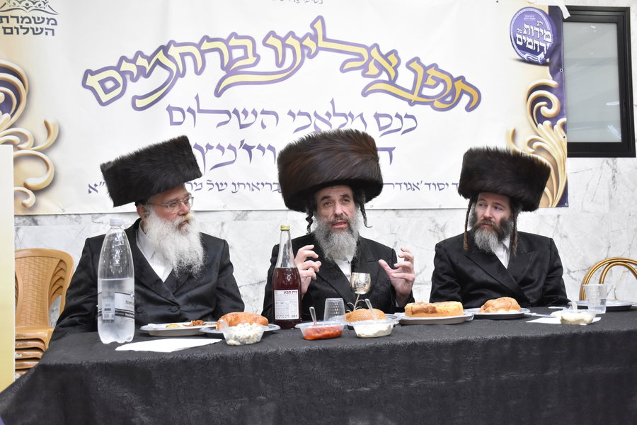 הגה"צ רבי חיים מאיר הגר במעמד