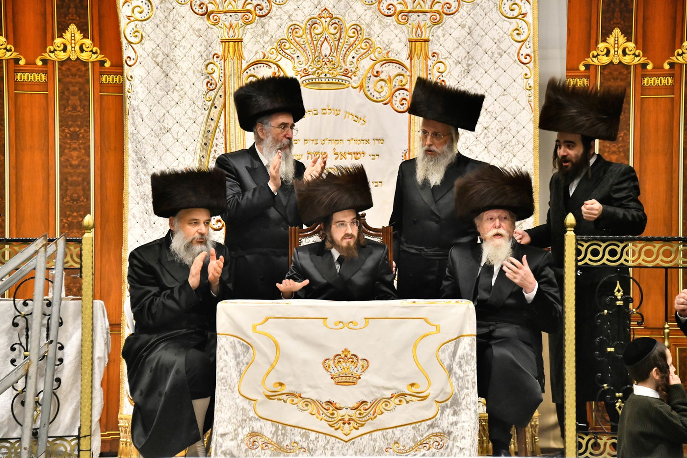 סיום כתיבת ס"ת בחצה"ק סאדיגורה