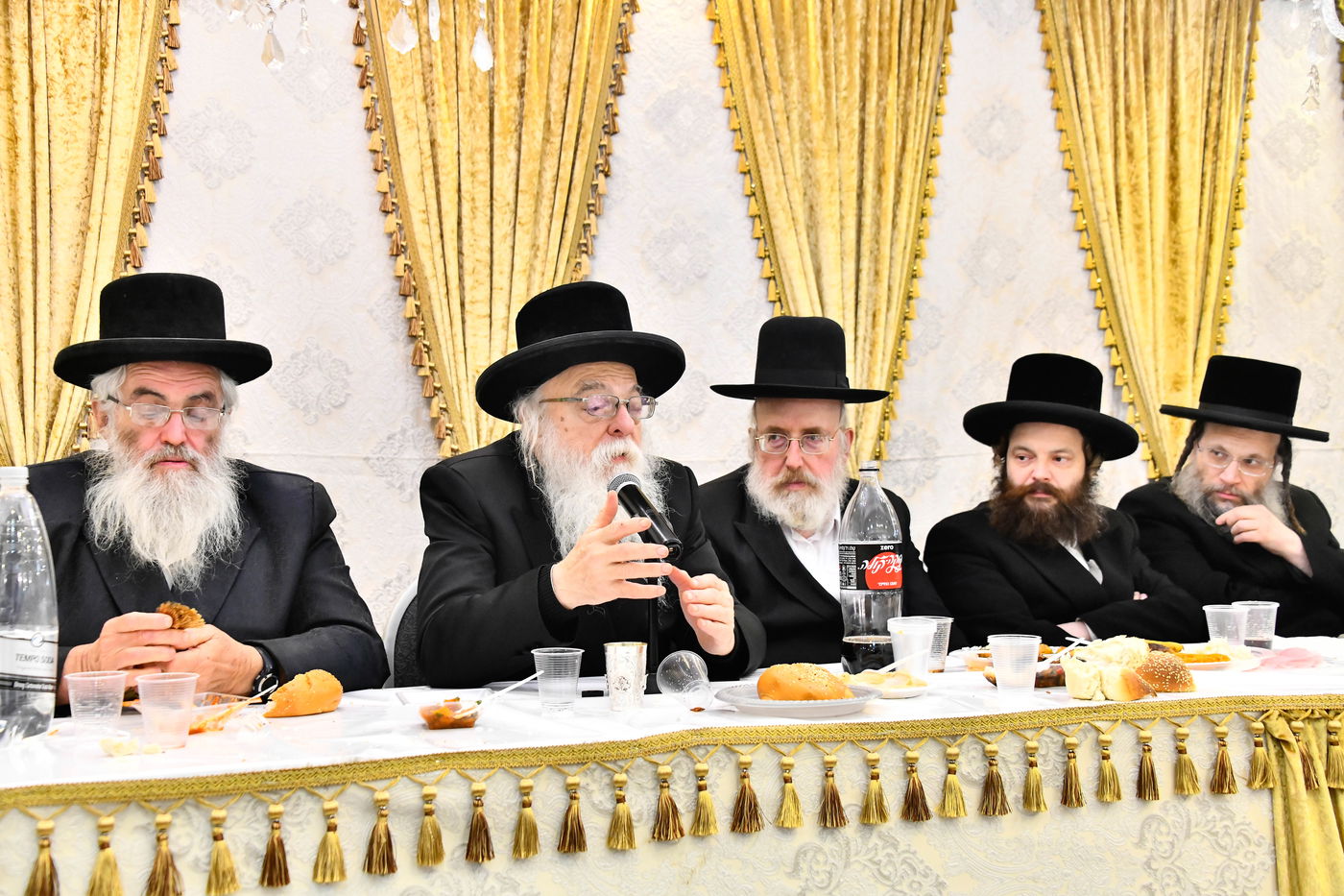 יום הצלה והילולא בספינקא רמ"א