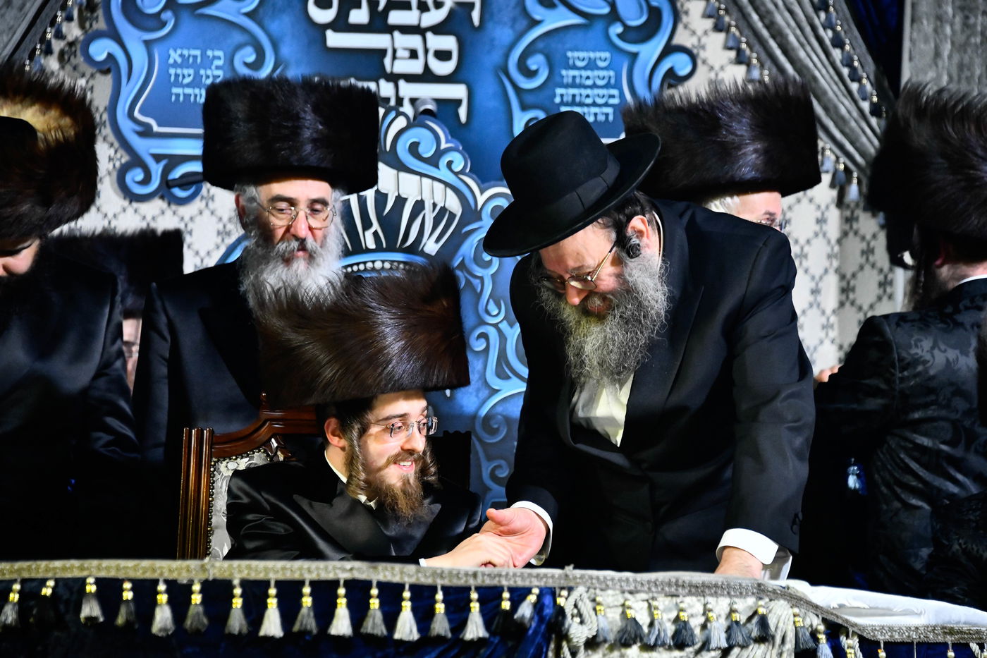 הכנסת ספר תורה בחצה"ק סאדיגורה