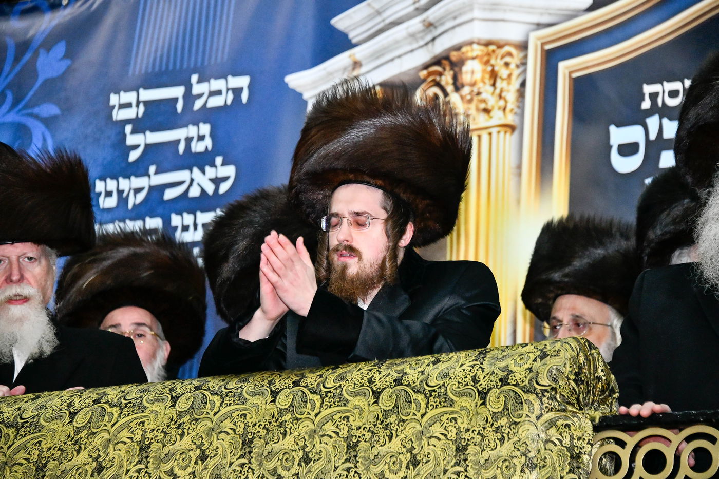 הכנסת ספר תורה בחצה"ק סאדיגורה