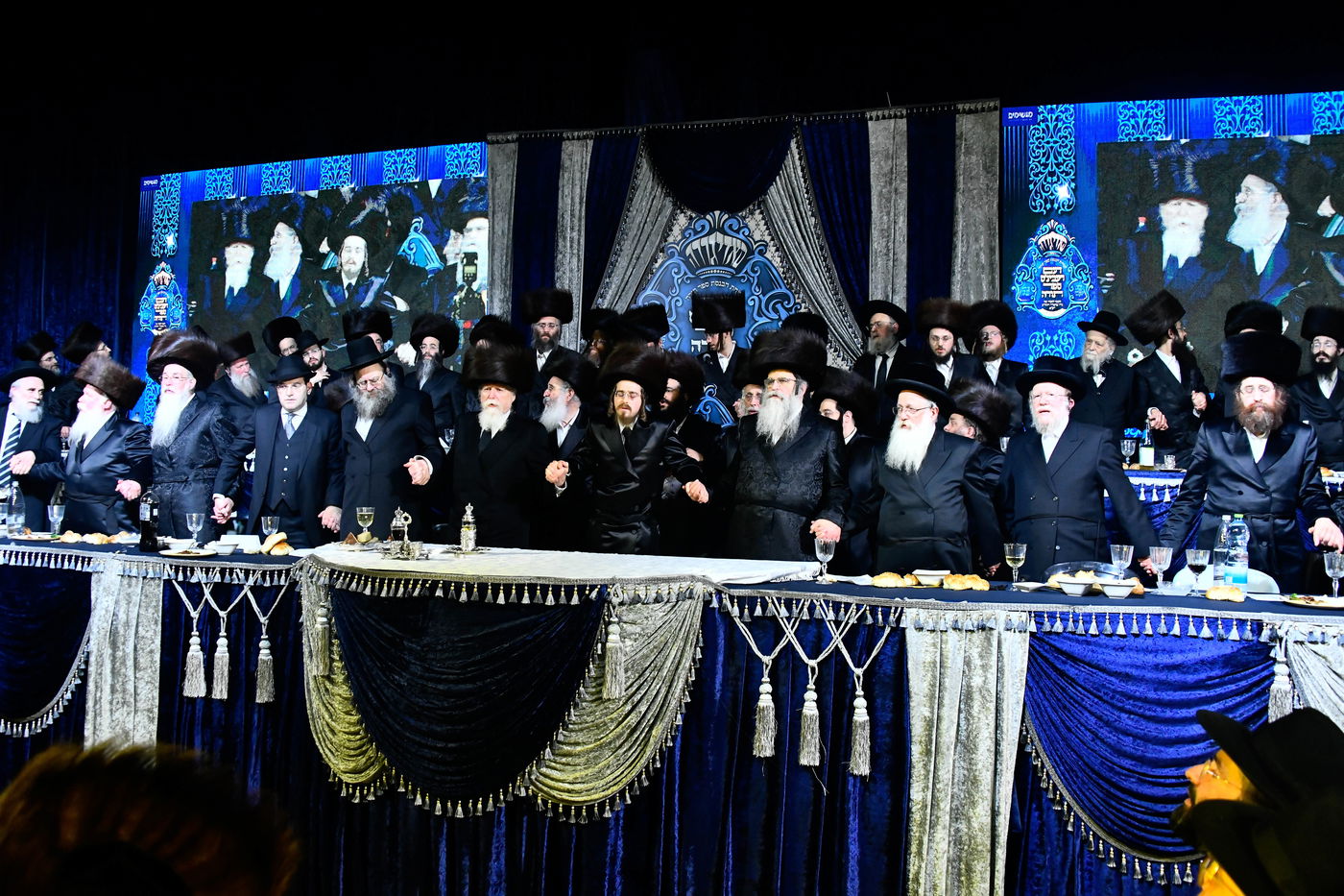 הכנסת ספר תורה בחצה"ק סאדיגורה