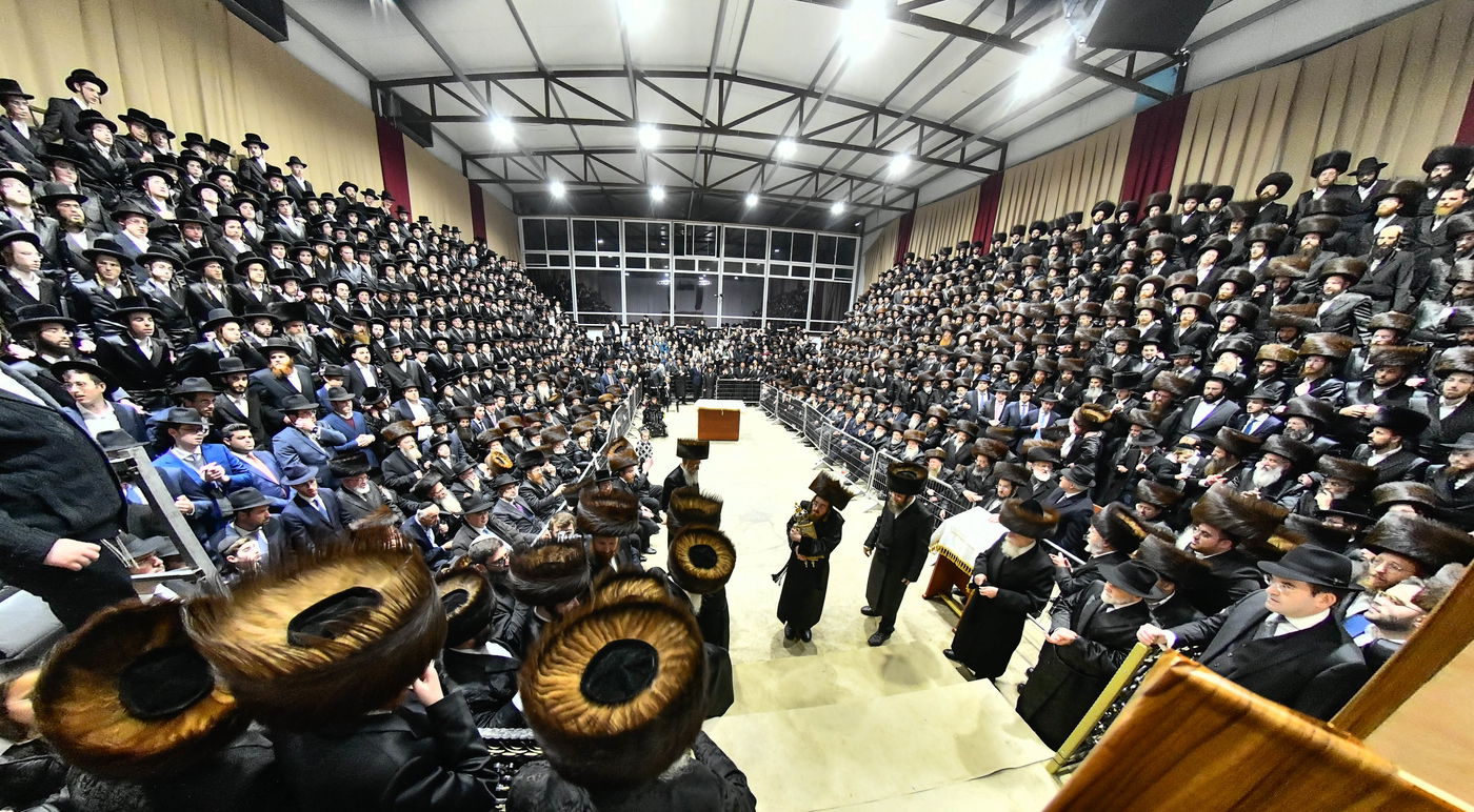 הכנסת ספר תורה בחצה"ק סאדיגורה