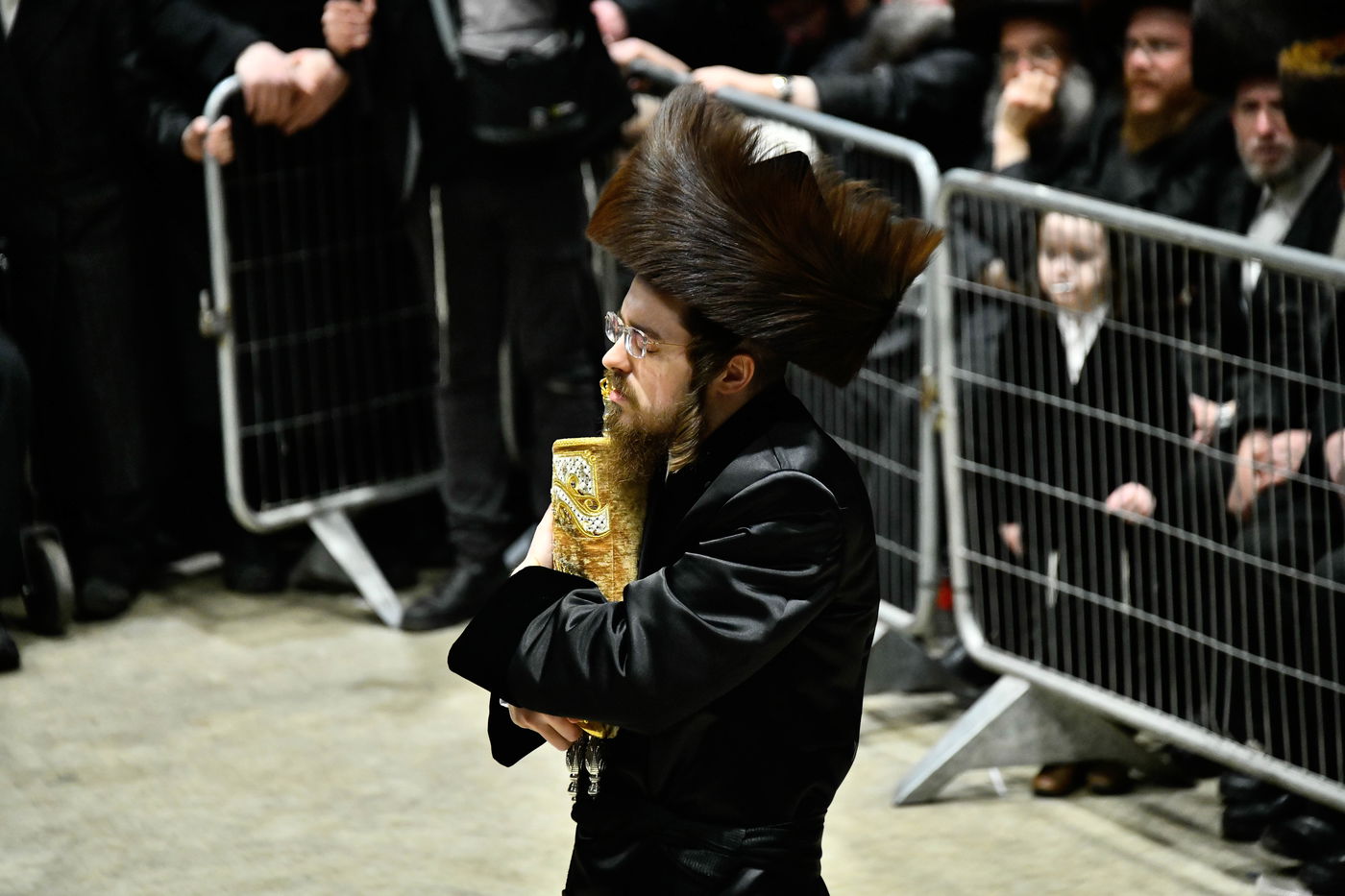 הכנסת ספר תורה בחצה"ק סאדיגורה