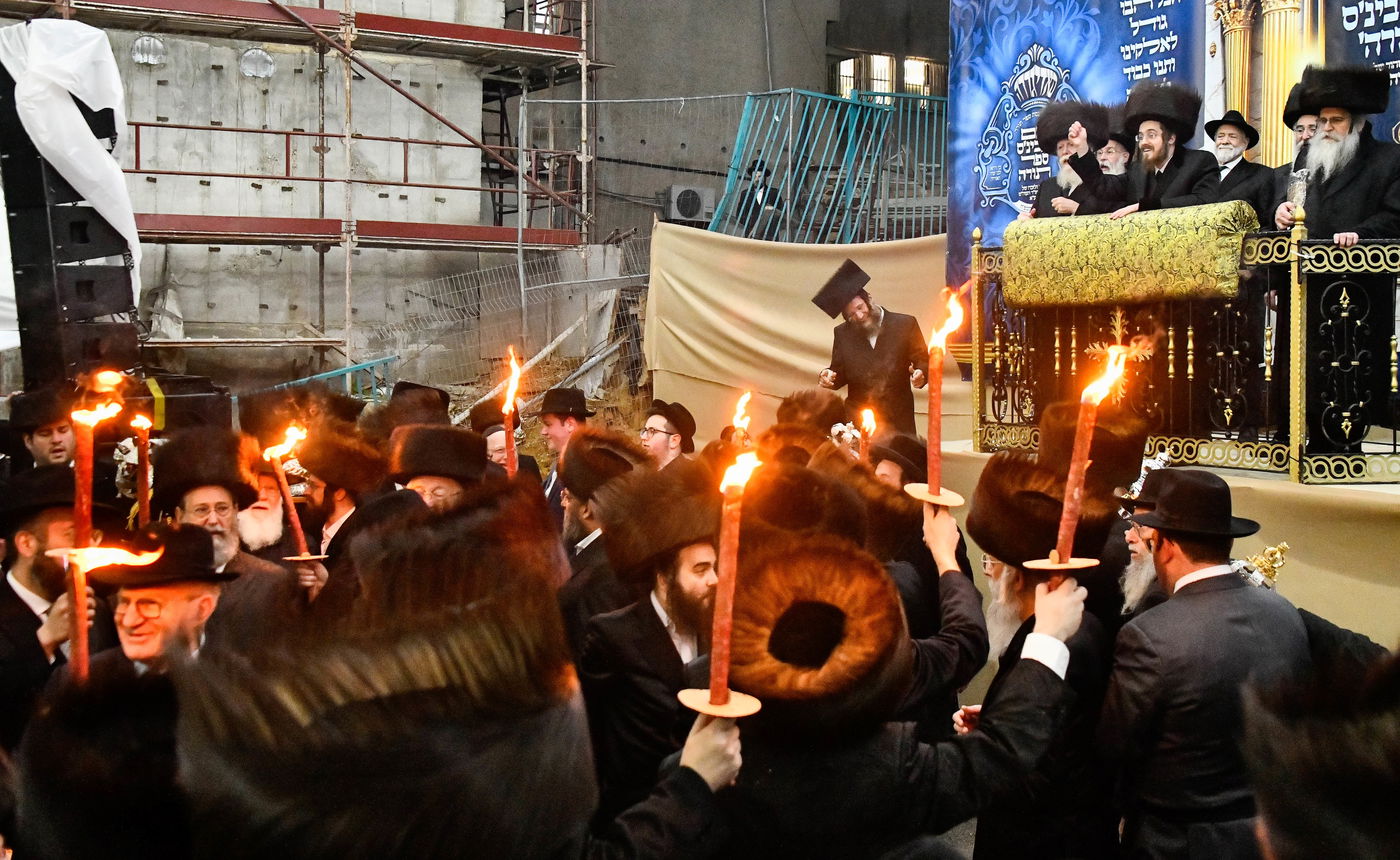 הכנסת ספר תורה בחצה"ק סאדיגורה