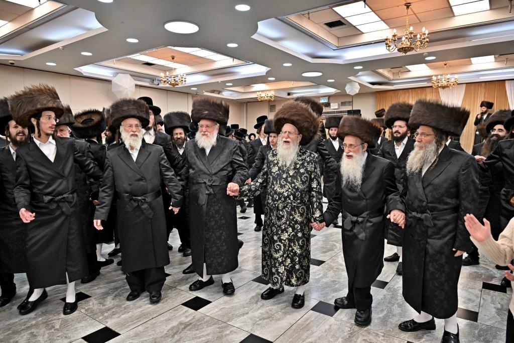 שמחת בית קריית צאנז ירושלים