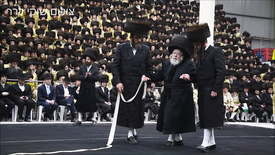 שמחת בית קרעטשניף - תולדות אהרן - קאסוב ויז'ניץ