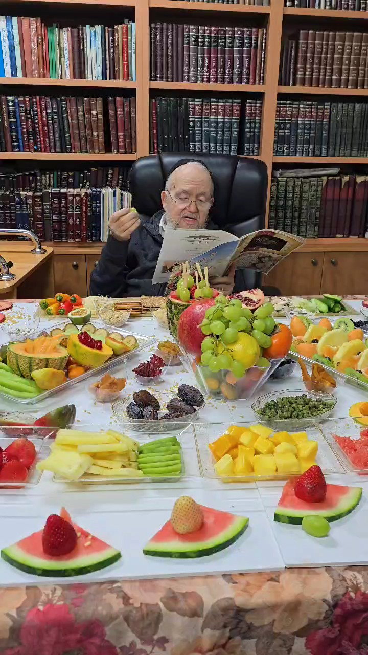הגאון רבי מאיר מאזוז בט"ו בשבט