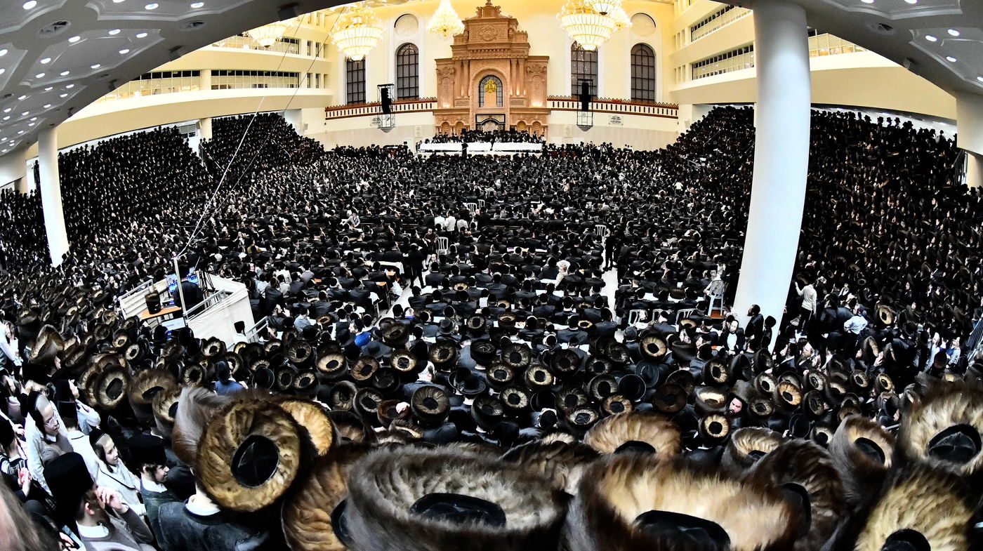 פארשפיל ומעמד צאתכם לשלום בויז'ניץ