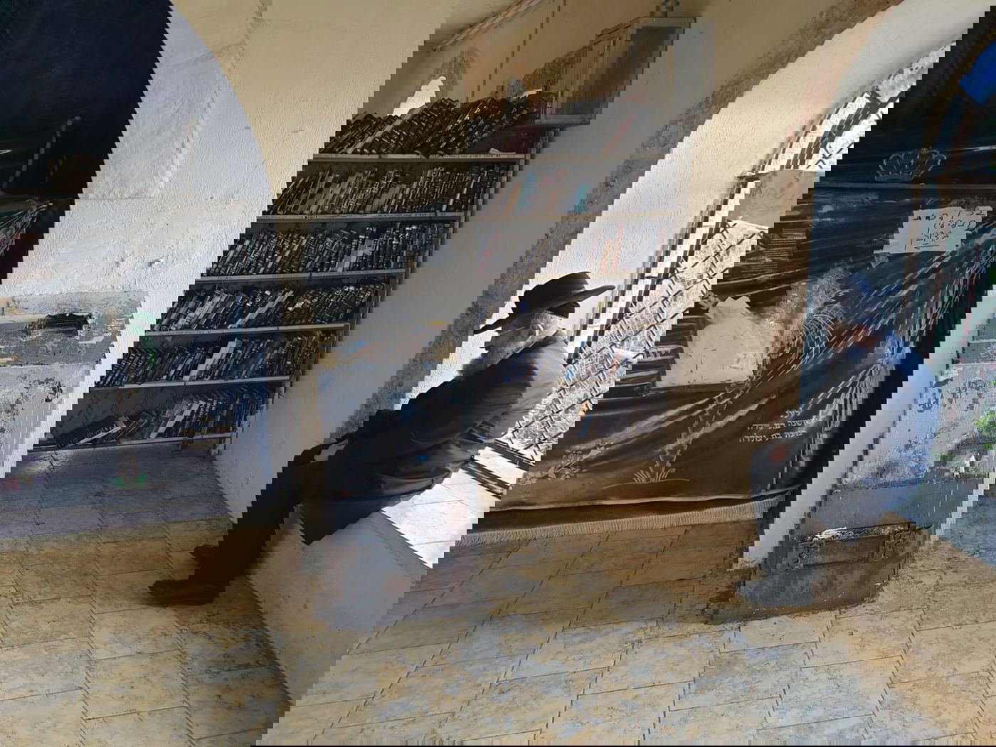 הגר"מ בן שמעון בעמוקה