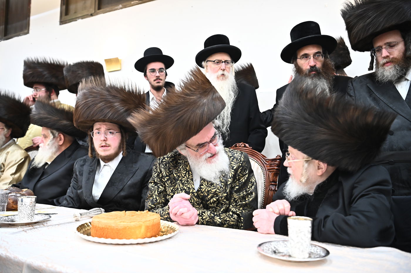 שמחת השבע ברכות בחצה"ק קרעטשניף - תולדות אהרן - קאסוב ויז'ניץ