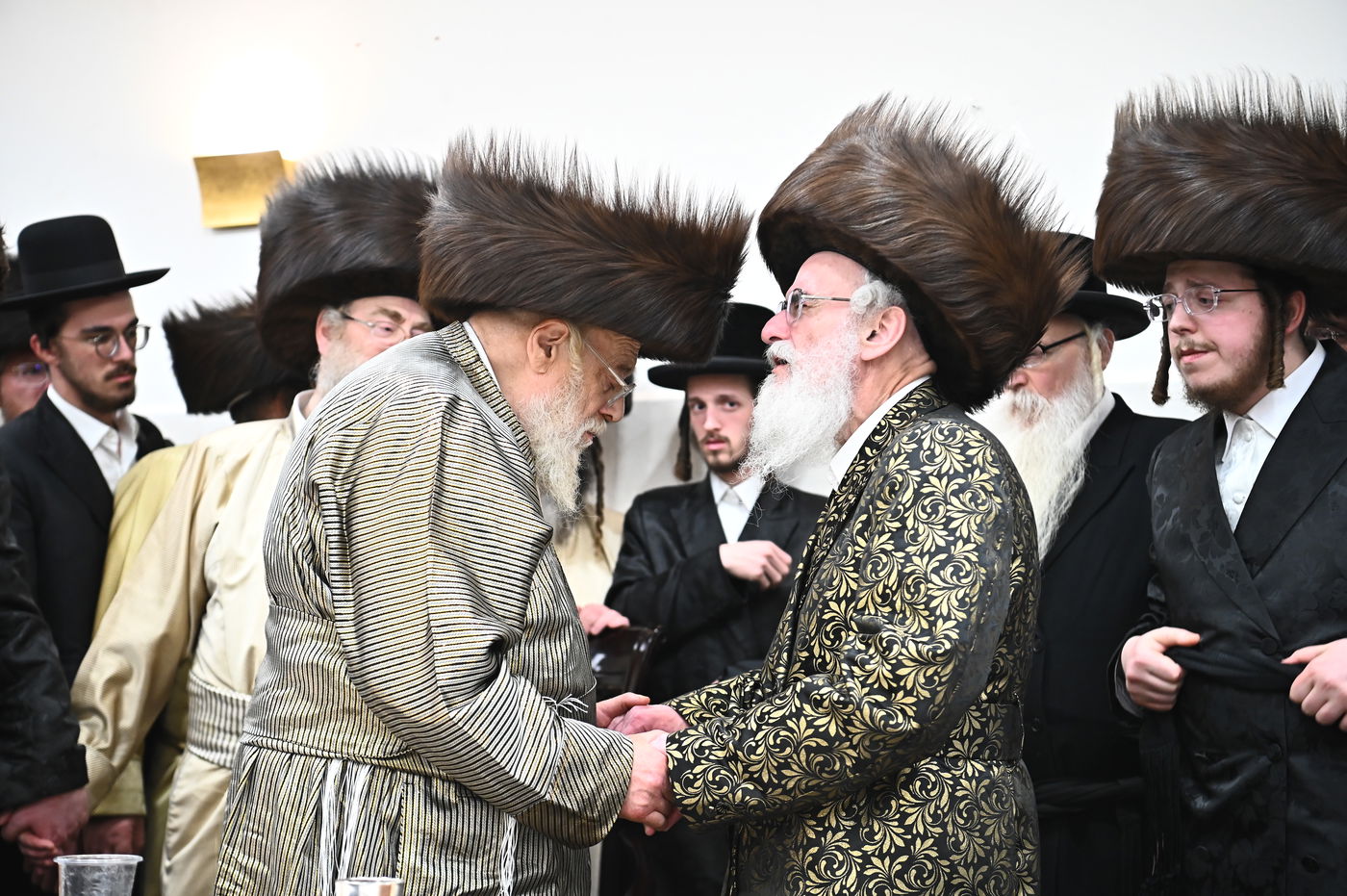 שמחת השבע ברכות בחצה"ק קרעטשניף - תולדות אהרן - קאסוב ויז'ניץ