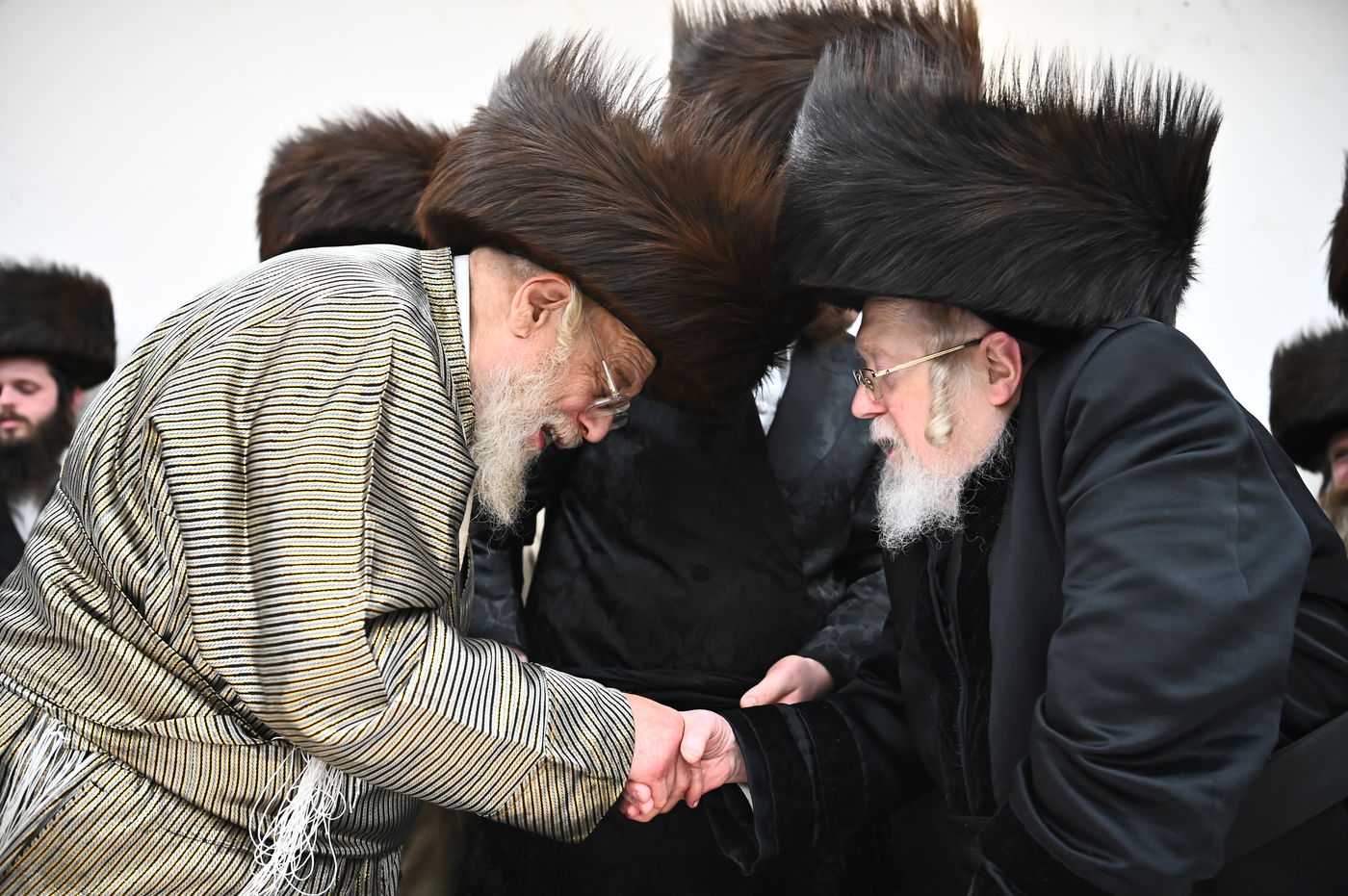 שמחת השבע ברכות בחצה"ק קרעטשניף - תולדות אהרן - קאסוב ויז'ניץ