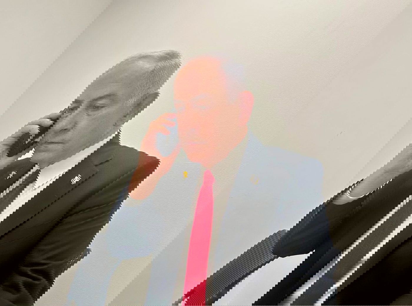 נתניהו יצא לפני זמן קצר מהדיון