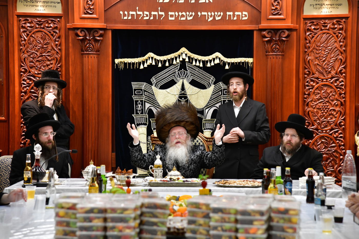 ט"ו בשבט בחצה"ק קרעטשניף קרית גת