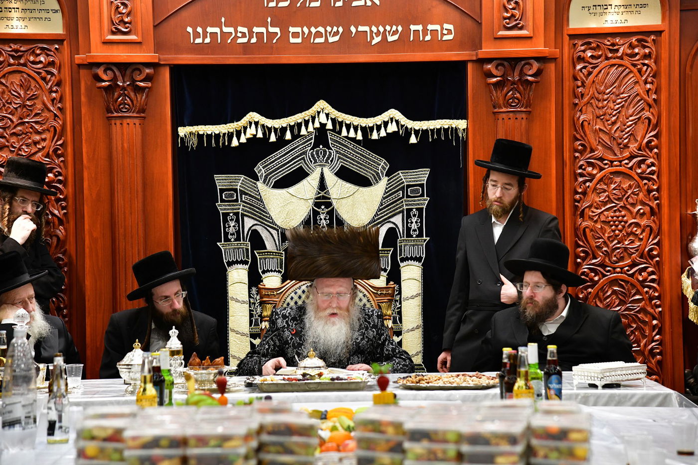 ט"ו בשבט בחצה"ק קרעטשניף קרית גת