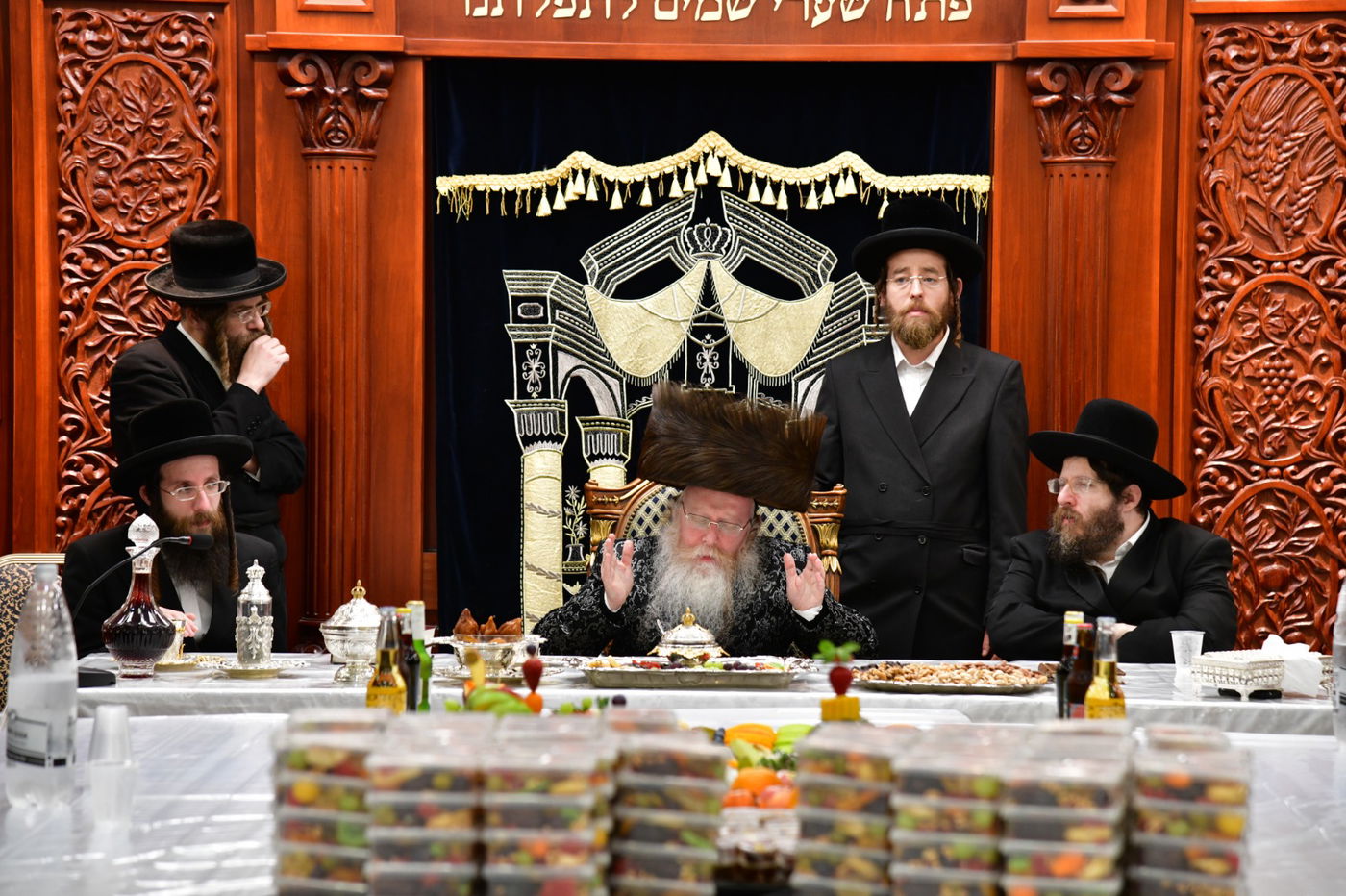 ט"ו בשבט בחצה"ק קרעטשניף קרית גת