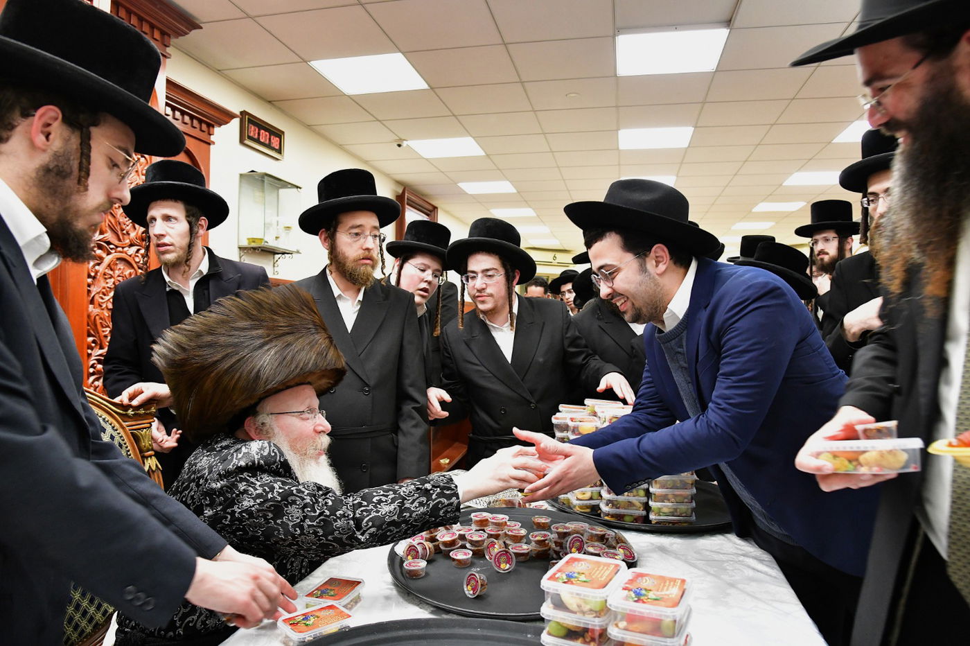 ט"ו בשבט בחצה"ק קרעטשניף קרית גת