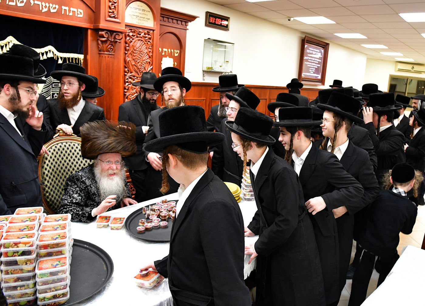 ט"ו בשבט בחצה"ק קרעטשניף קרית גת