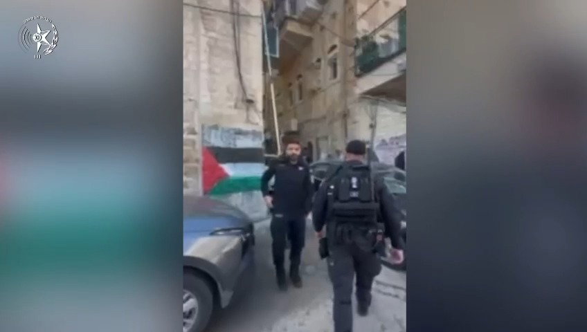 פעילות השוטרים במאה שערים, הבוקר