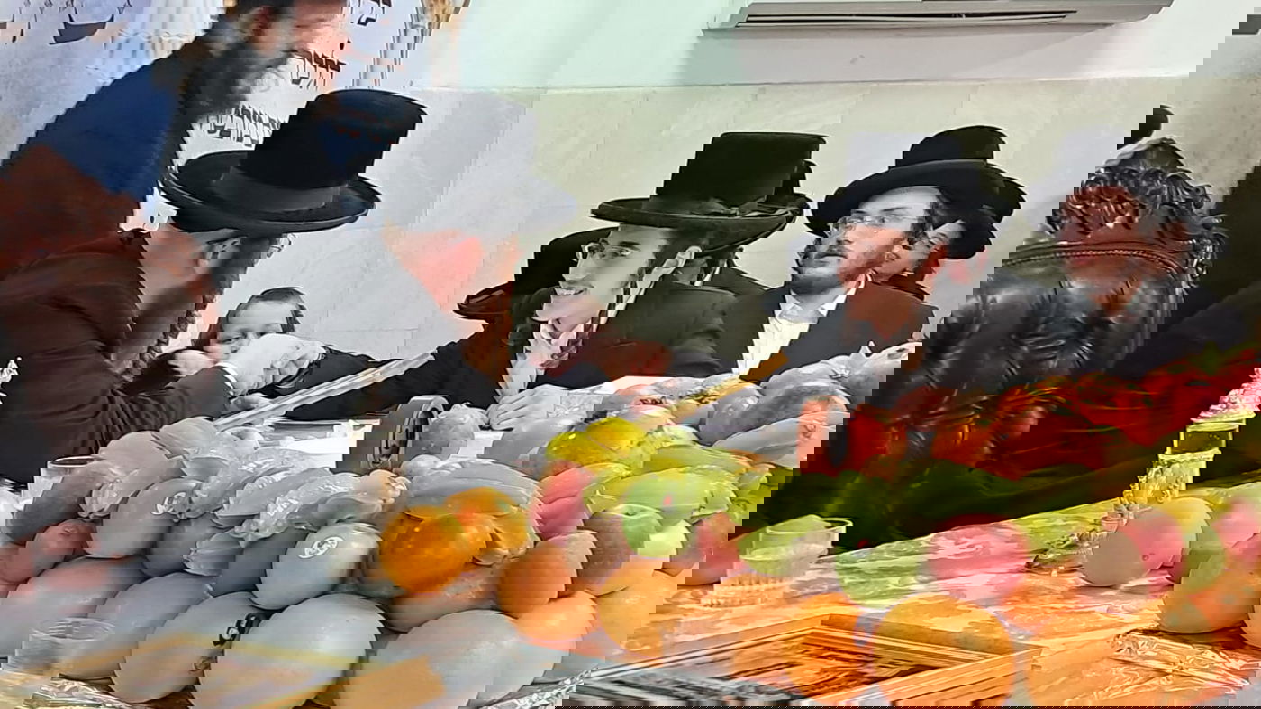 ט"ו בשבט בחצה"ק קאליב