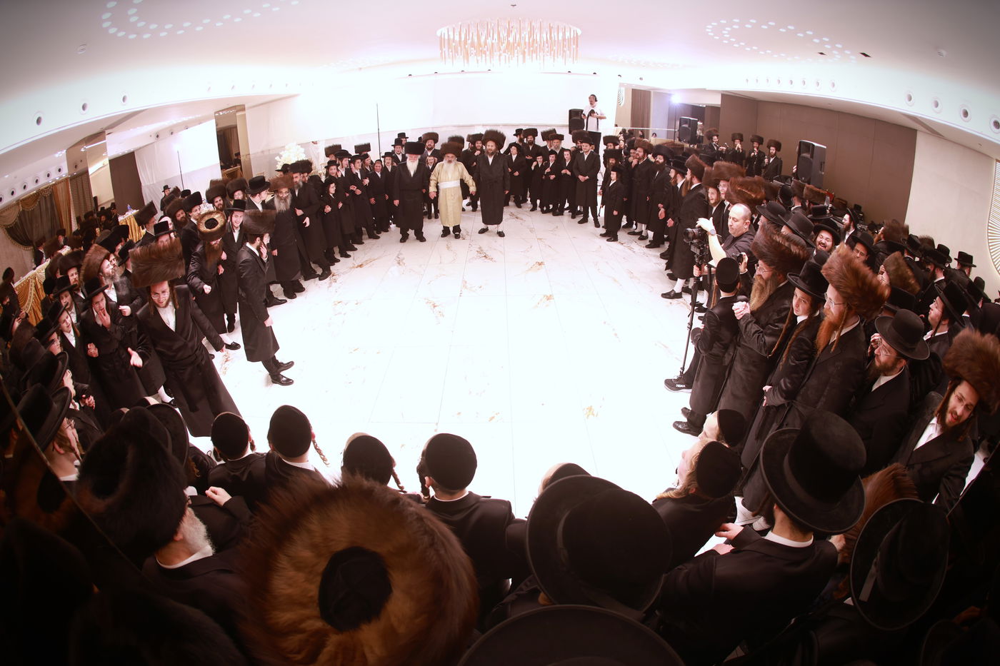 שמחת בית קומרנא ארזי הבירה - ביאלה רמת אהרן