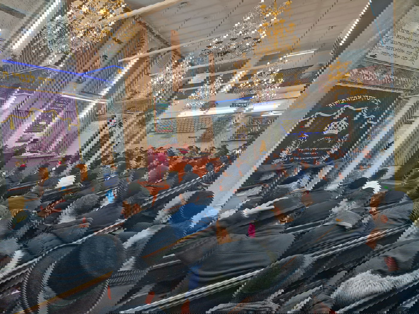 הגאון רבי זמיר כהן במסירת שיעור במוסאיוף