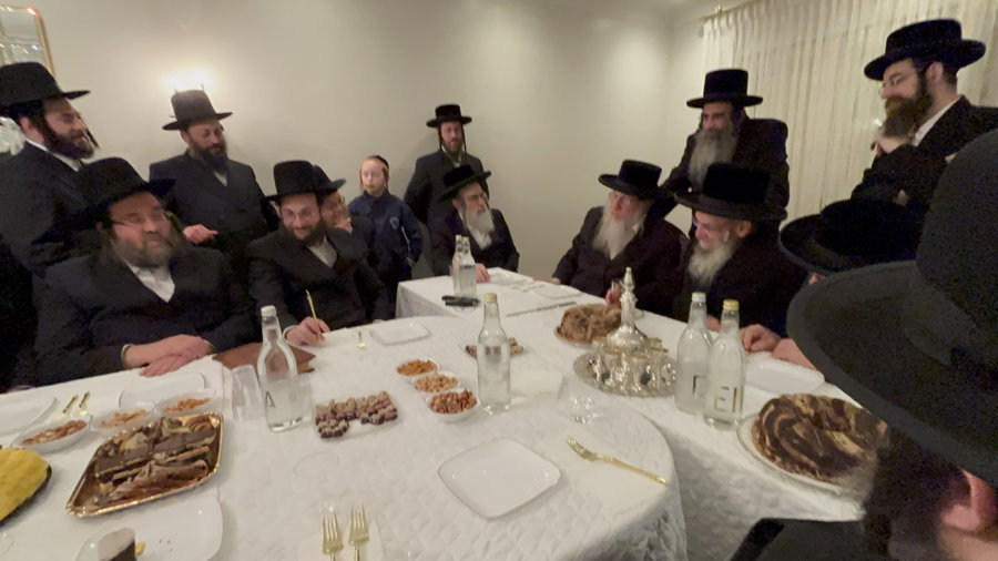 האדמו"ר מסלאנים עם נגידי סאטמר בארה"ב