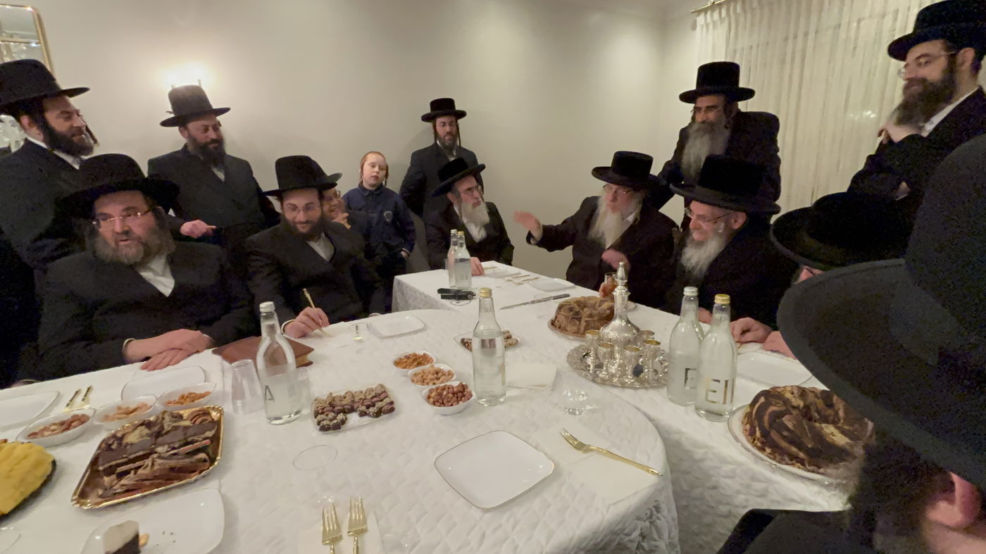 האדמו"ר מסלאנים עם נגידי סאטמר בארה"ב