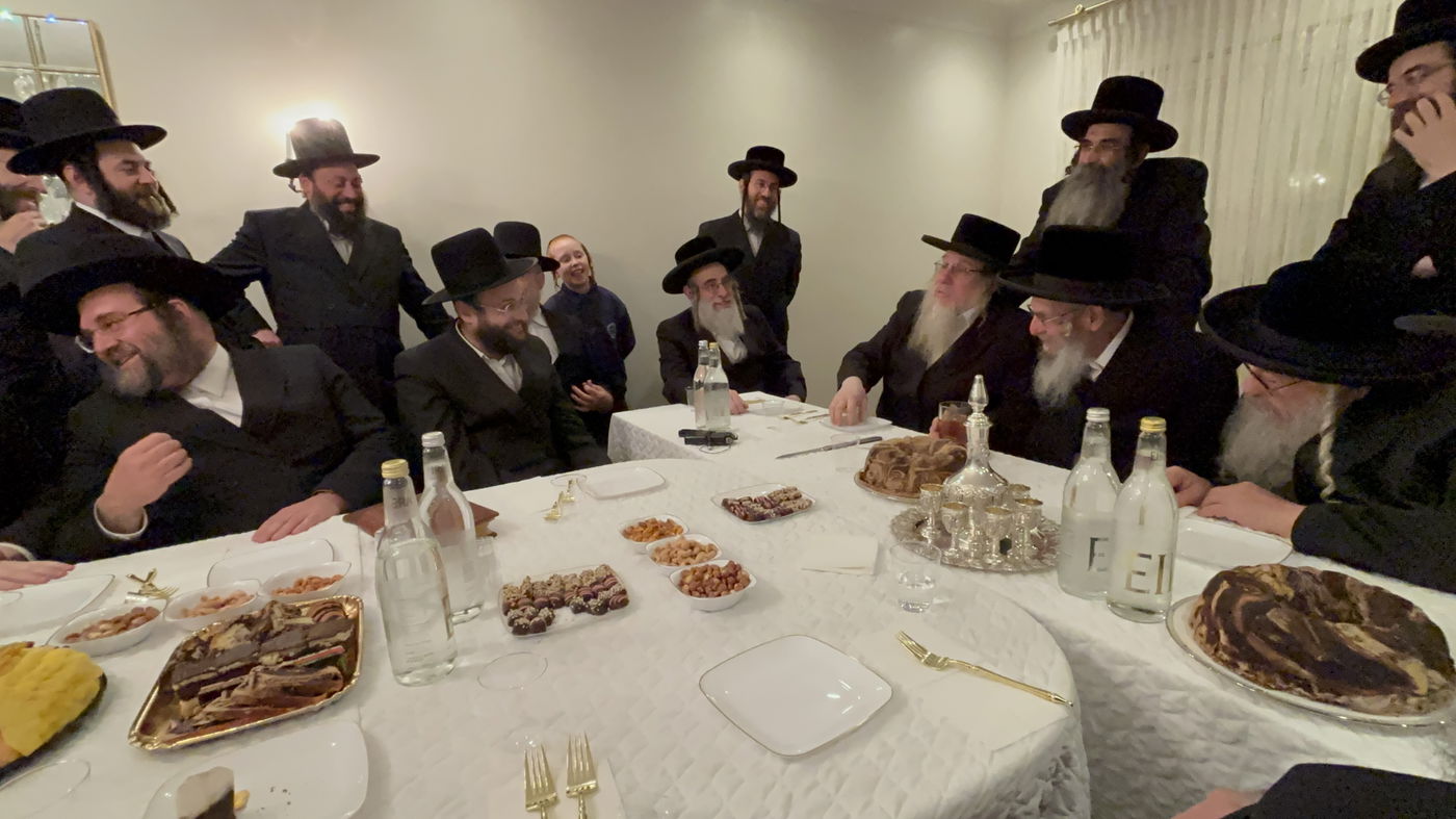 האדמו"ר מסלאנים עם נגידי סאטמר בארה"ב