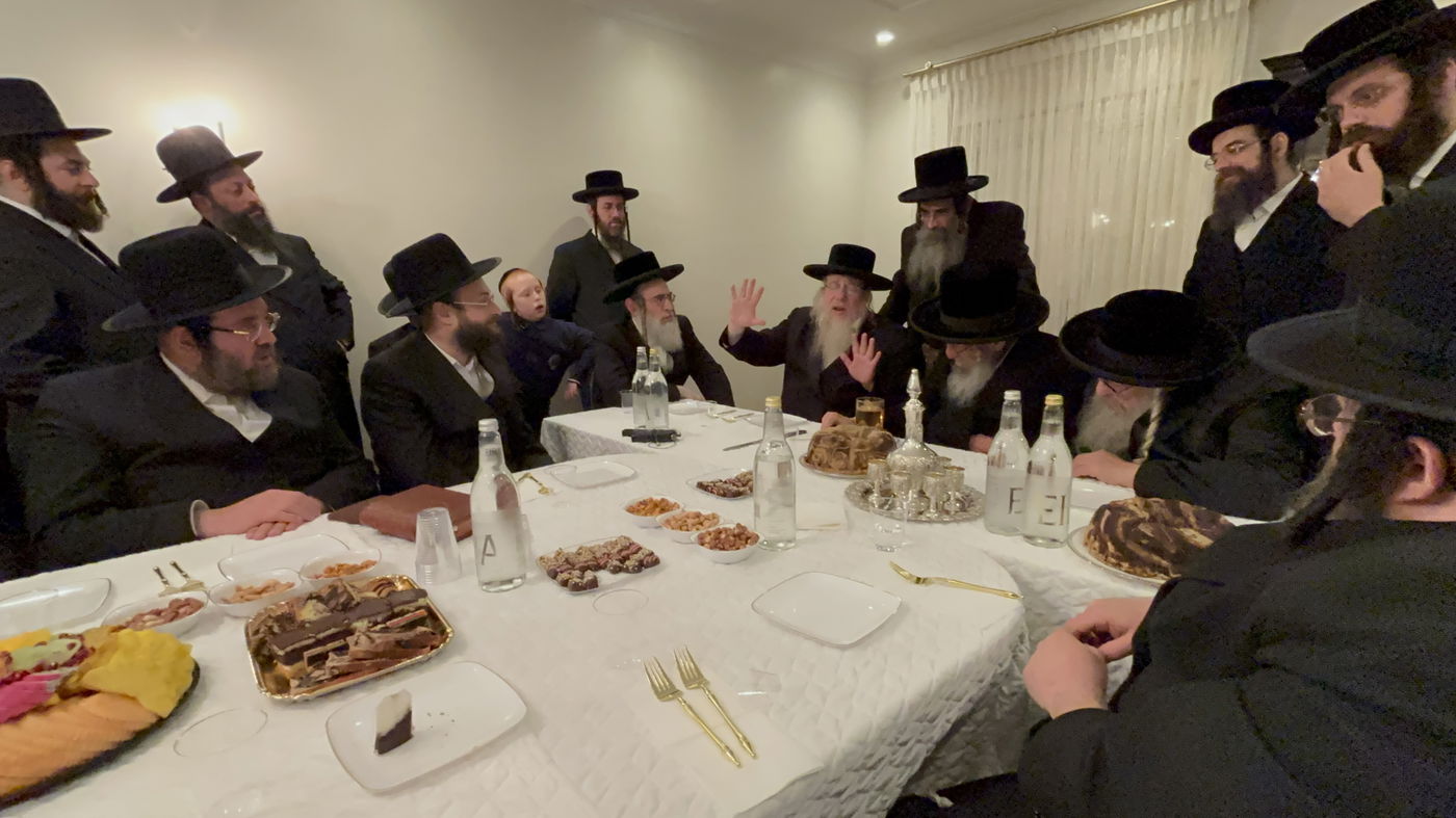 האדמו"ר מסלאנים עם נגידי סאטמר בארה"ב