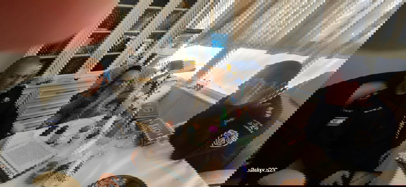 ניחום אבלים אצל הגאון רבי שלום ארוש