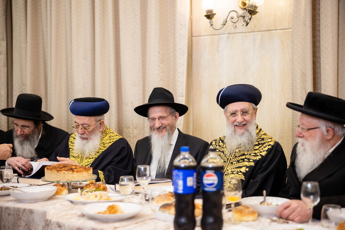 שמחת השבע ברכות לנישואי בתו של הרב בערל לאזאר