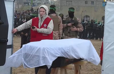 חמאס יעביר גופה?