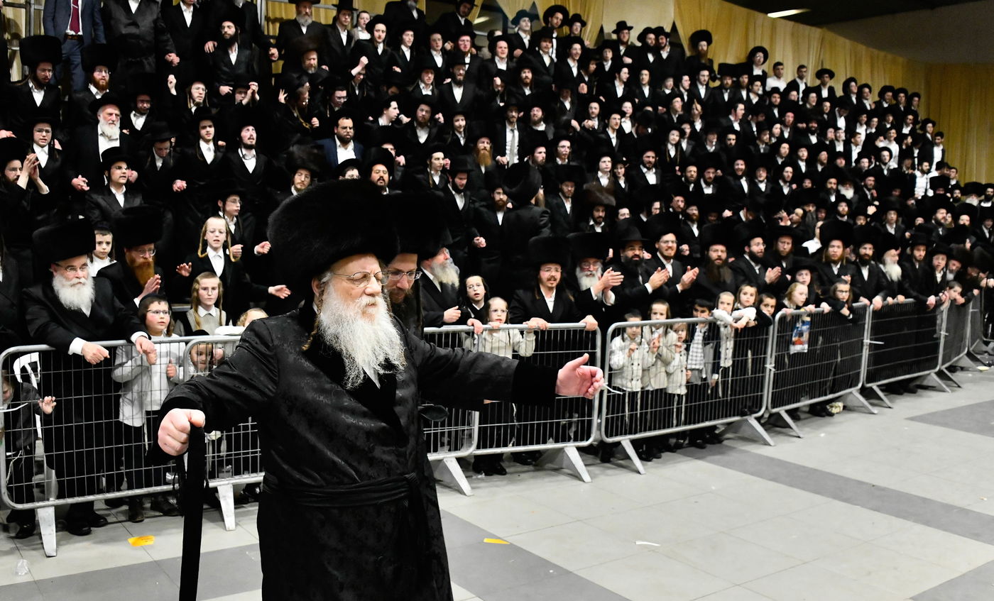 שמחת בית מודז'יץ - צאנז ירושלים - האלמין