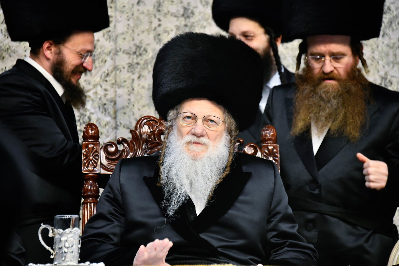 שמחת בית מודז'יץ - צאנז ירושלים - האלמין