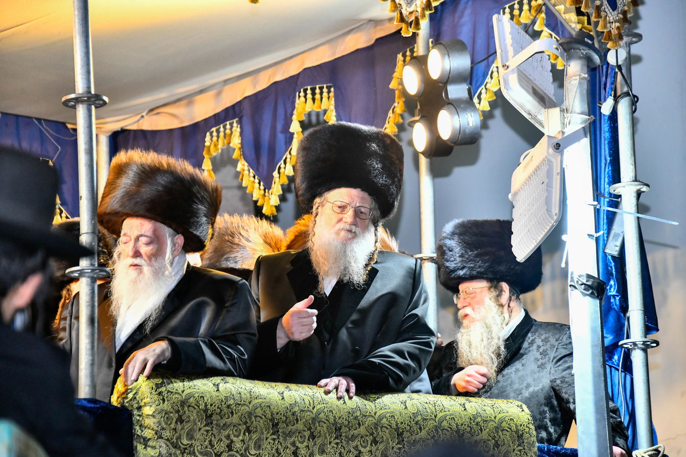 שמחת בית מודז'יץ - צאנז ירושלים - האלמין