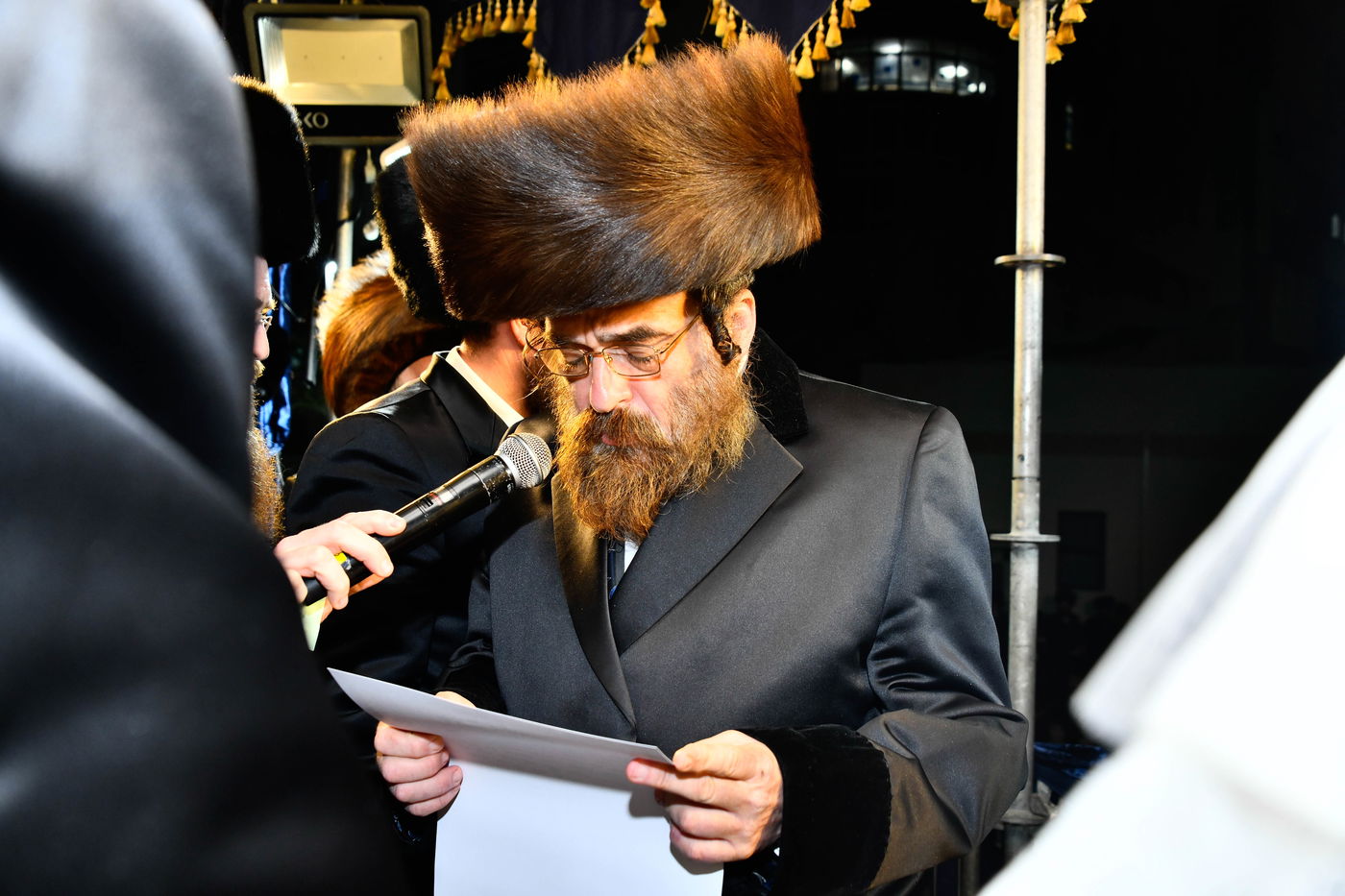 שמחת בית מודז'יץ - צאנז ירושלים - האלמין