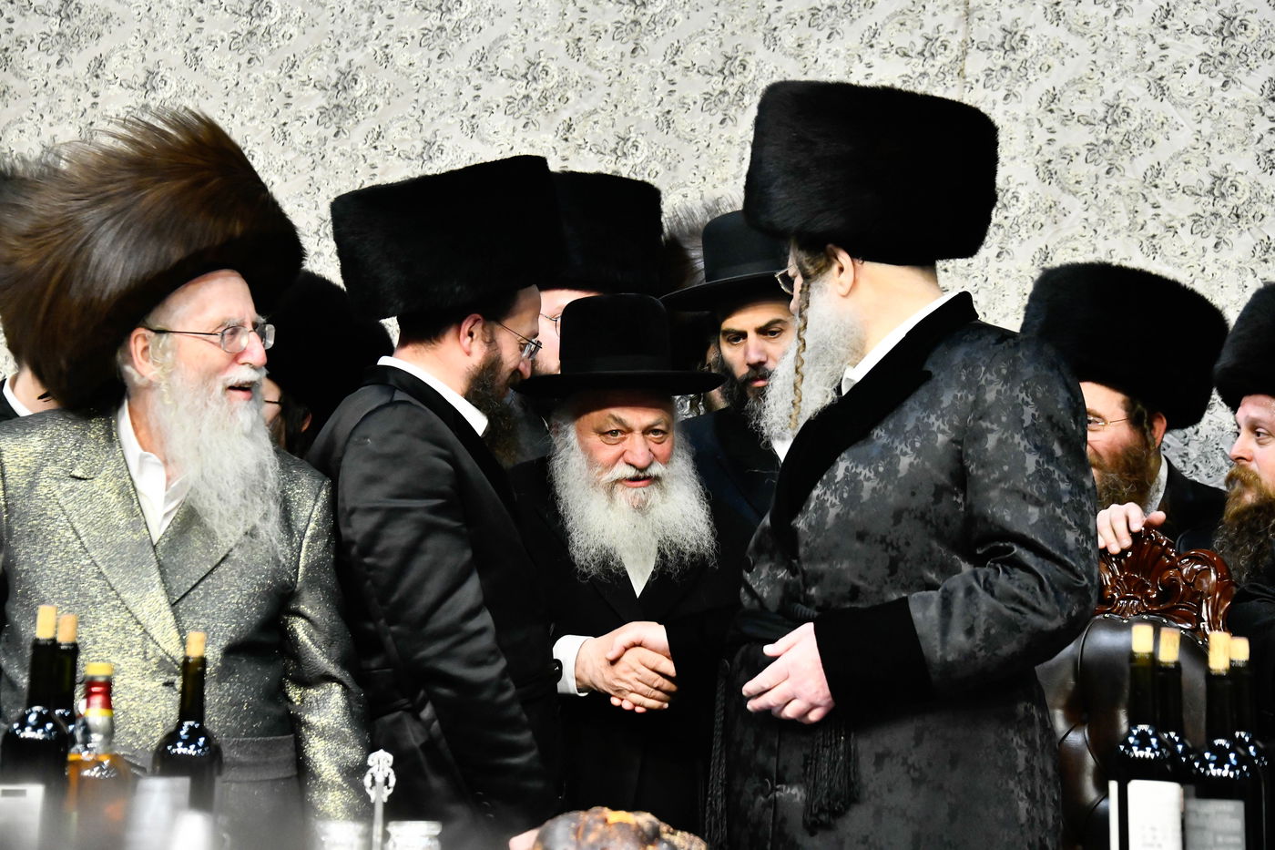 שמחת בית מודז'יץ - צאנז ירושלים - האלמין