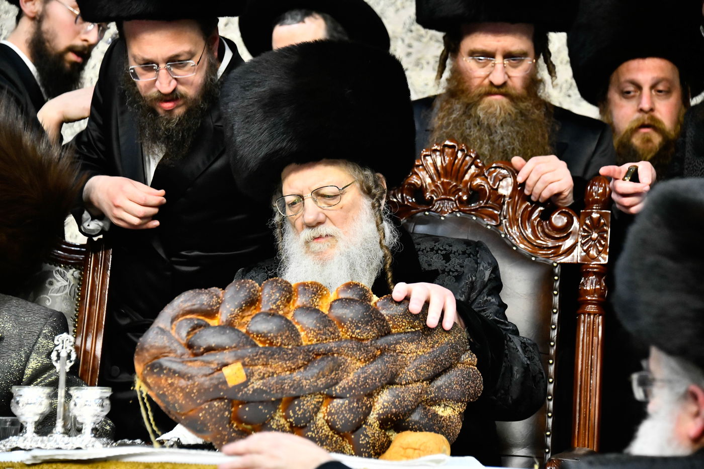 שמחת בית מודז'יץ - צאנז ירושלים - האלמין