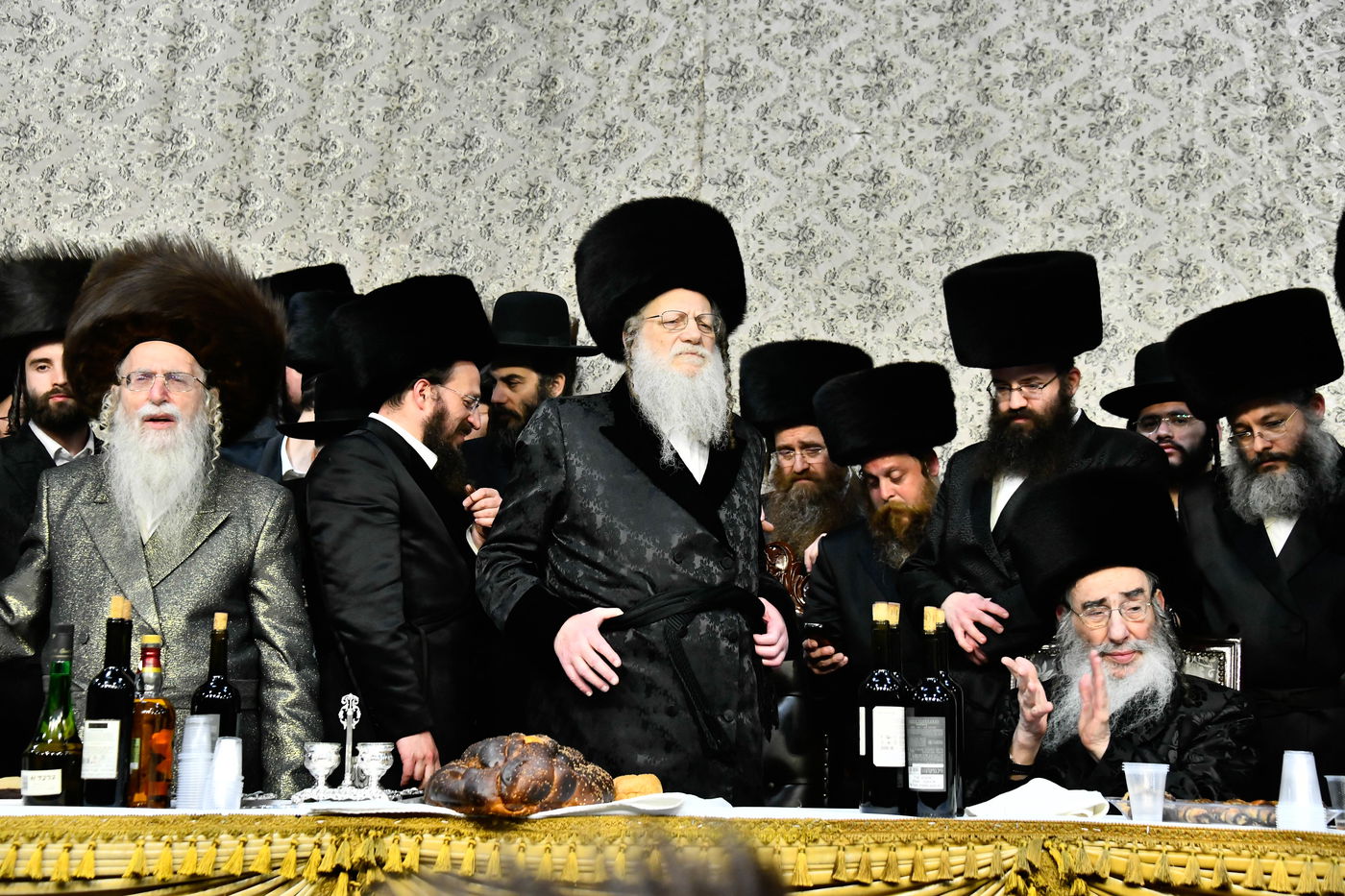 שמחת בית מודז'יץ - צאנז ירושלים - האלמין