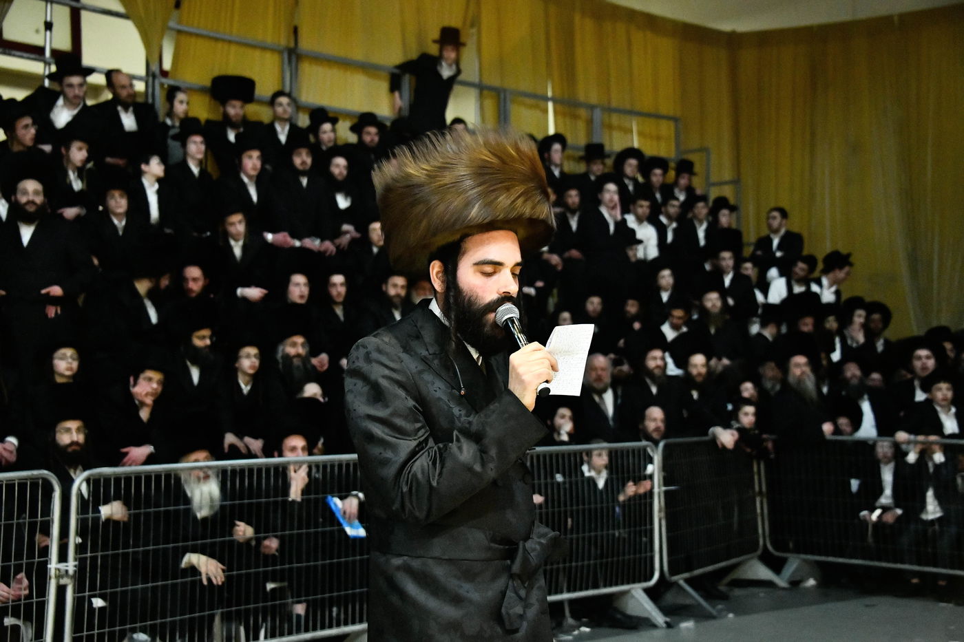 שמחת בית מודז'יץ - צאנז ירושלים - האלמין