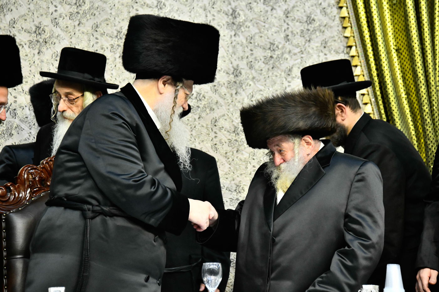 שמחת בית מודז'יץ - צאנז ירושלים - האלמין