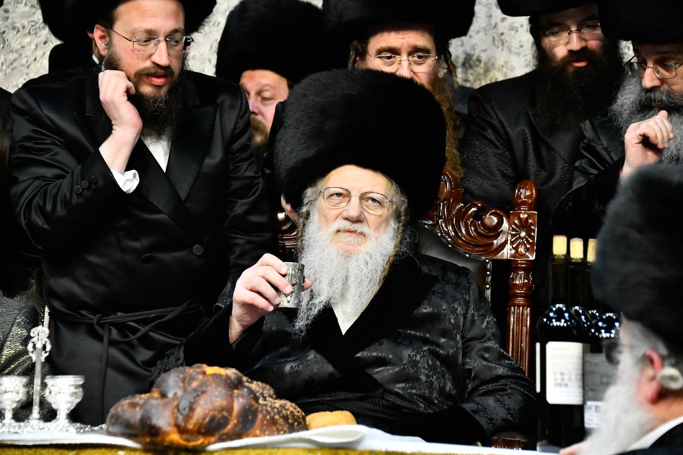 שמחת בית מודז'יץ - צאנז ירושלים - האלמין